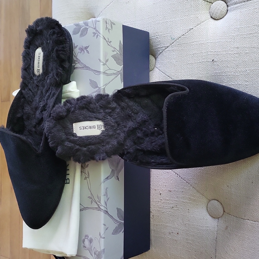 Birdies Luxurious Black Velvet Slippers - Picture 3 of 4